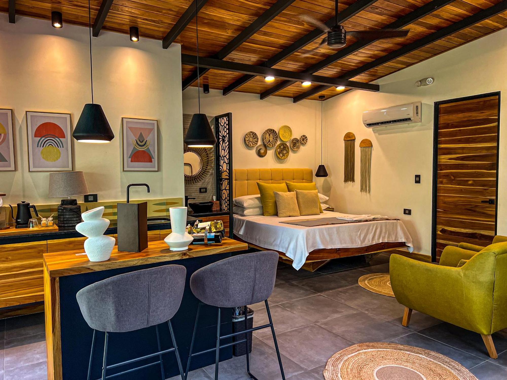 Exotico Beach Hotel Puerto Viejo de Talamanca Bagian luar foto